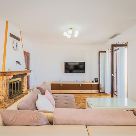 Adriatic Seaview Apartment โอมิช ภายนอก รูปภาพ